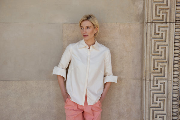 MAIA von Setery: Die zeitlose und nachhaltige Bluse für deinen mühelosen Look